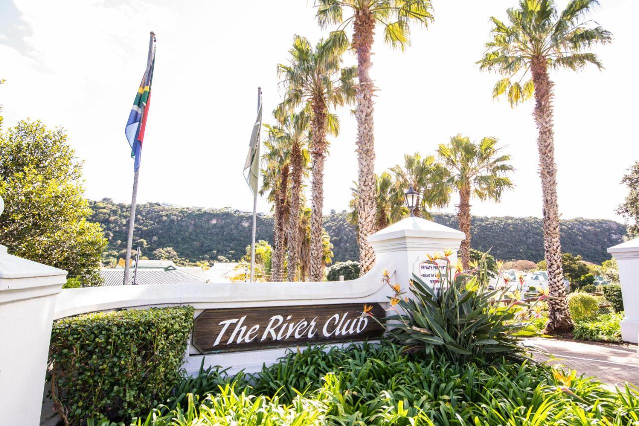 Eleven River Club Appartement